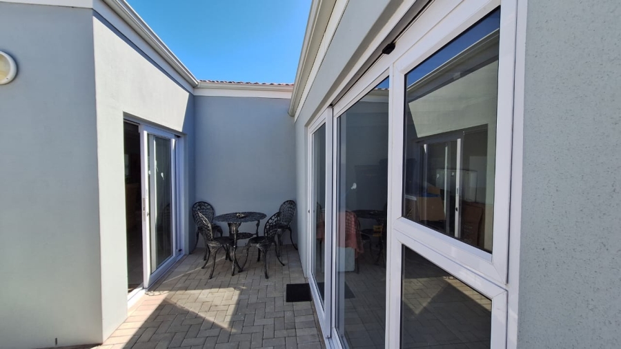 3 Bedroom Property for Sale in Port Owen Western Cape